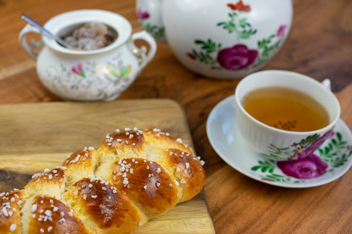 Osterzöpfchen zur Teatime